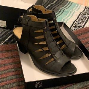 Naturalizer Black Heels